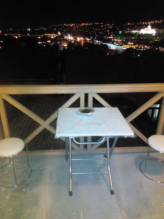 Apartamenti Gomi 17 트빌리시 객실 사진